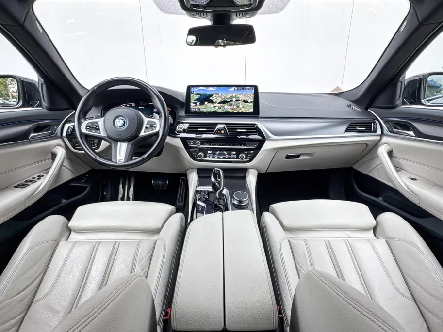 BMW 5 Serie Touring 530e