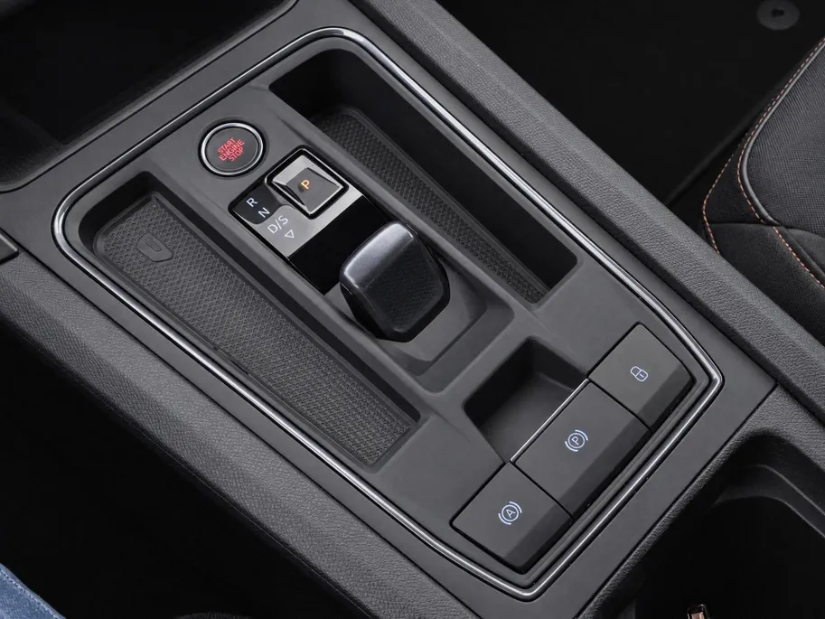 CUPRA Leon 1.4TSIeHybrid 180kW/245PK PHEV VZ · Leder/Stof · Apple/Android Car Play · Stoel- & stuurverwarming