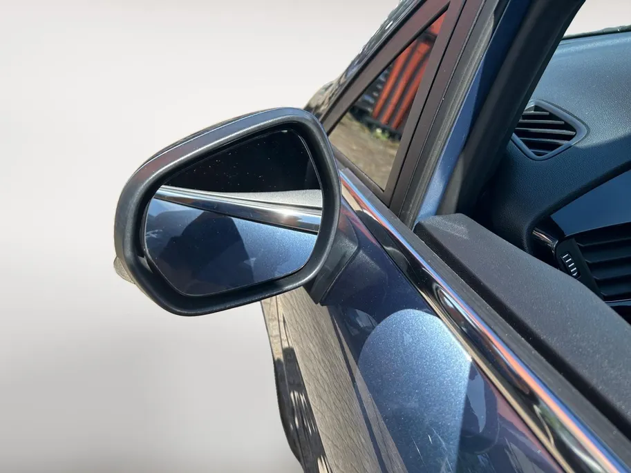 Ford Fiesta 1.0 EcoBoost Hybrid Titanium | Apple Carplay / Android Auto | Achteruitrijcamera | Winterpack | Cruise control |