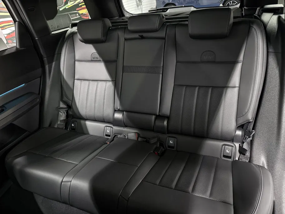 MINI Countryman Electric E John Cooper Works M