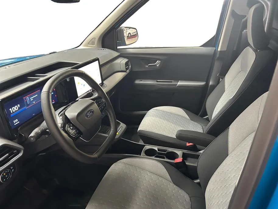 Ford E-Transit Courier Limited 46 kWh 136pk | 0,99% rente | Nieuw te bestellen