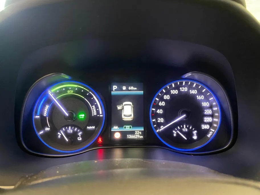 Hyundai Kona 1.6 HYBRID | FASHION | TREKHAAK | NL-AUTO |