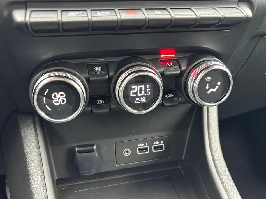 Mitsubishi ASX 1.0 MPI Turbo Intense | Achteruitrijcamera | Apple/Android Carplay | Led Koplampen | Climate control | Elektr. Inklapbare spiegels | Fabrieksgarantie! |