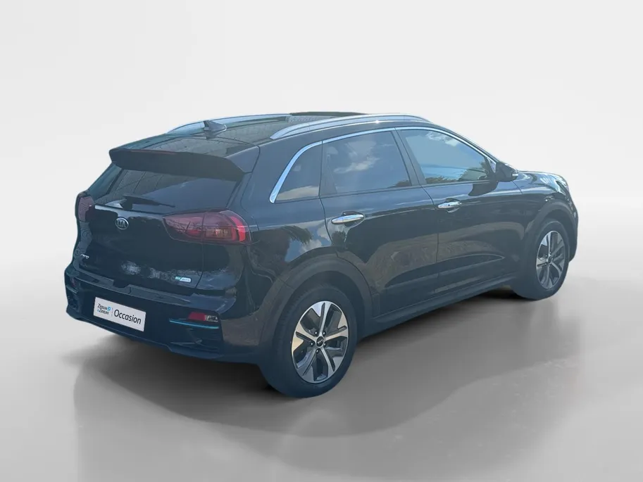 Kia e-Niro DynamicPlusLine 64 kWh | SOH 97,5% | Camera | Keyless | Schuifdak | Navi | Apple Carplay | Android Auto | Lichtmetalen Velgen |