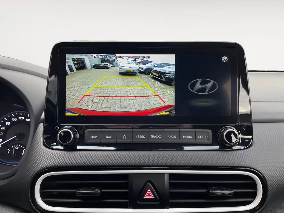 Hyundai Kona 1.6 GDI HEV Comfort Smart | Navigatie | Adaptive cruise control | Climate control | Apple Carplay & Android Auto |