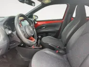 Toyota Aygo X 1.0 VVT-i MT Envy | JBL Speakers | Adaptieve Cruise Control | Camera | Climate Control | Volledig Dealer Onderhouden | 10 Jaar Fabrieksgarantie
