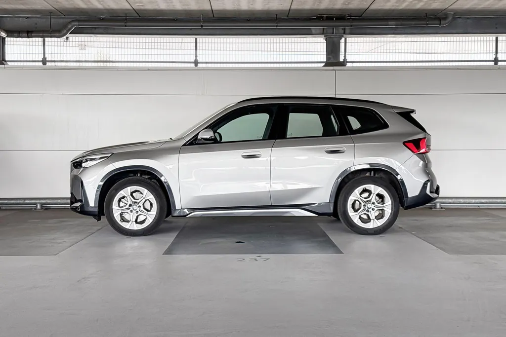 BMW X1 xDrive23i
