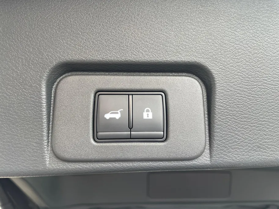Nissan X-Trail Tekna | Navigatie | Schuif-/ Kanteldak | Stoelverwarming voor & achter | 360 camera | Apple Carplay/ Android Auto | Geheugenfunctie voorstoelen | Elektrische Kofferbak |