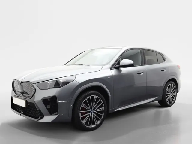 BMW iX2