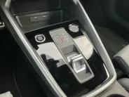 Audi A3 Sportback 40 TFSIe 150kW/204PK S Line · Panoramadak · Leder · Camera · Apple/Android Car Play · Drive select