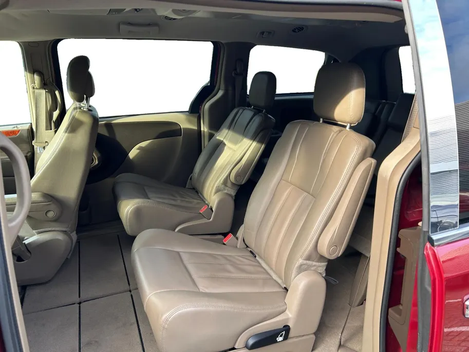 Chrysler Town & Country 3.6 V6 | 7p. | Automaat! | Elek. schuifdeuren | Climate control | Leder