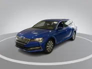 Škoda Superb Combi 1.4 TSI 218pk DSG iV Business Edition · Apple/Android Car Play · Wegklapbare Trekhaak · P-Sensoren · Navigatie · 17'' Inch ·
