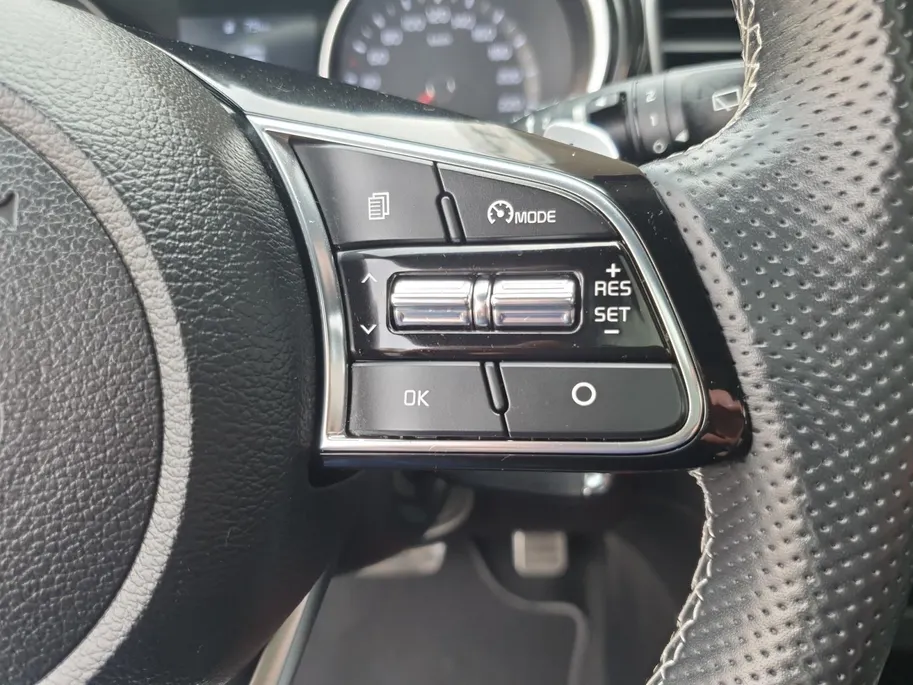 Kia ProCeed 1.5T 160 pk GT-Line Edition | Panorama schuifdak | Navigatie | Camera | Apple Carplay / Android auto | Cruise control | Climate control |