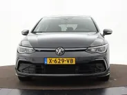 Volkswagen Golf 1.5 eTSI 130pk DSG R-Line · Apple/Android Car Play · P-Sensoren · Navigatie · Sfeerverlichting · 17 Inch · Garantie t/m 12-02-2028 of 100.000km