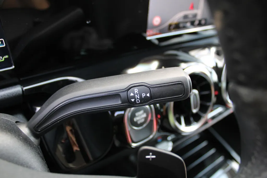Mercedes-Benz B-Klasse B250e | Plug-in | 218PK | Automaat | 17' LM | Navi | Android Auto/Apple Carplay | Camera | Stoelverwarming |