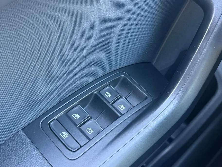 SEAT Ateca 1.0 EcoTSI Style 12 maanden garantie! | Apple carplay/ Android auto | Cruise control | Clima | Camera |