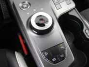 Kia Sportage 1.6 T-GDi Hybrid GT-Line | Trekhaak | Stuur-/stoelverwarming | Elek. stoelverstelling + achterklep | Schuifdak | 18" LM | Cruise adapt. | Camera |