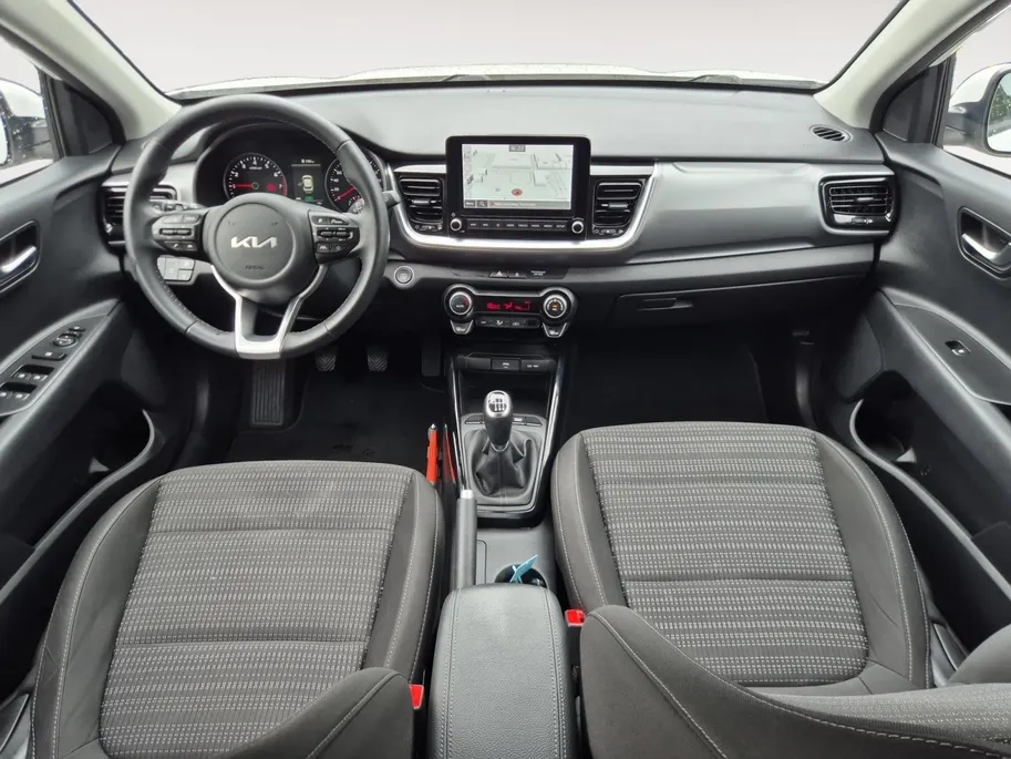 Kia Stonic 1.0 T-GDi MHEV DynamicPlusLine | Cruise Control | Climate Control | Navigatie | LM Velgen | Camera | Privacy Glass |