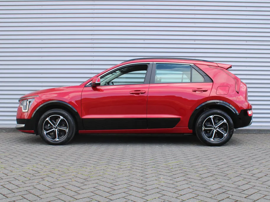Kia Niro 1.6 GDi Hybrid DynamicLine | Camera | Cruise adapt. | Clima | 16' LM | Navi | Keyless |
