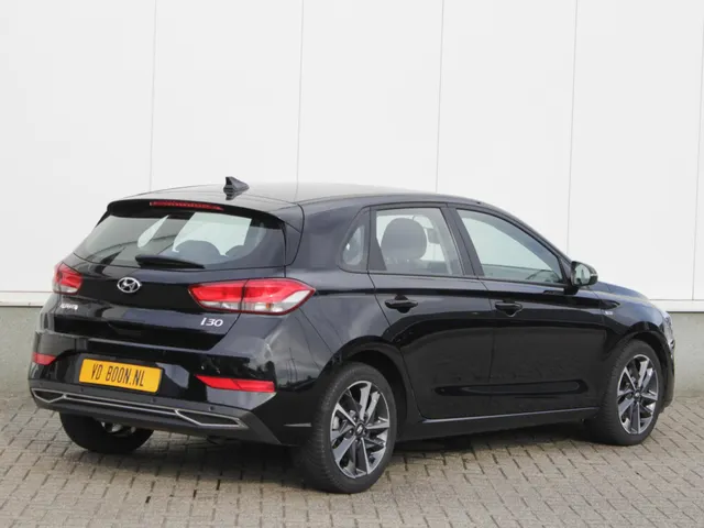 Hyundai i30 1.0 T-GDi MHEV Comfort Smart Automaat | Carplay/Android auto | Camera | Park sens