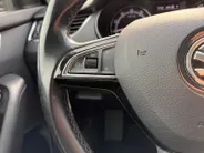 Škoda Octavia Combi 1.5 TSI Greentech Ambition Business | Automaat | Navigatie | Apple carplay & Android auto | Parkeersensoren voor en achter | Achteruitrijcamera | Elektr. achterklep | Afneembare trekhaak | Stoelverwarming voor | Bovag garantie |