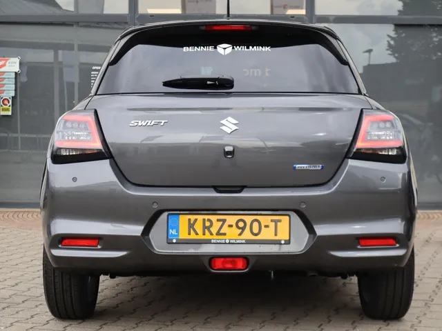 Suzuki Swift 1.2 Style Smart Hybrid