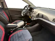 Kia Picanto 1.0 DynamicLine | Dealer onderhouden |Climate control & cruise control | Bluetooth | Lichtmetalen velgen | Metallic lak | Fabrieksgarantie | NAP