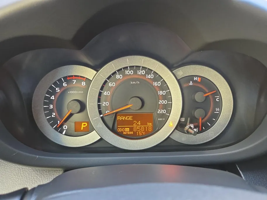 Toyota RAV4 2.0 VVTi Executive Business | Automaat | Cruise Control | Camera | navigatie | Stoelverwarming | 100% Onderhouden | 12 Maanden BOVAG Garantie | NAP