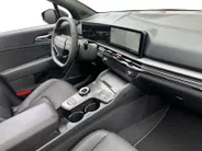 Kia Sportage 1.6 T-GDi Hybrid Black Edition Advanced | TIJDELIJK ACTIE MODEL| DIRECT LEVERBAAR | 3000,- INRUILVOORDEEL | Panorama Schuif/Kanteldak | Elektrisch verstelbare Stoelen |