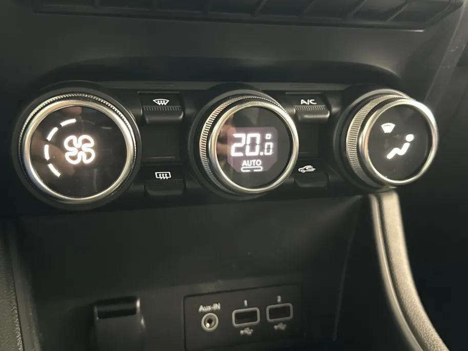 Renault Captur 1.6 E-Tech HEV 145 Intens | Apple Carplay/Android Auto | Parkeercamera | Cruise Control