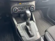 Ford Focus Wagon 1.0 EcoBoost Hybrid Titanium | Trekhaak | Stoel, stuur en voorruitverwarming | Cruise | Climate