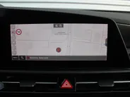 Kia Niro 1.6 GDi Hybrid ExecutiveLine | Camera | Leer | Schuifdak | Stoelverwarming+ventilatie | Elektr. stoelverstelling + achterklep | 18' LM | HUD |