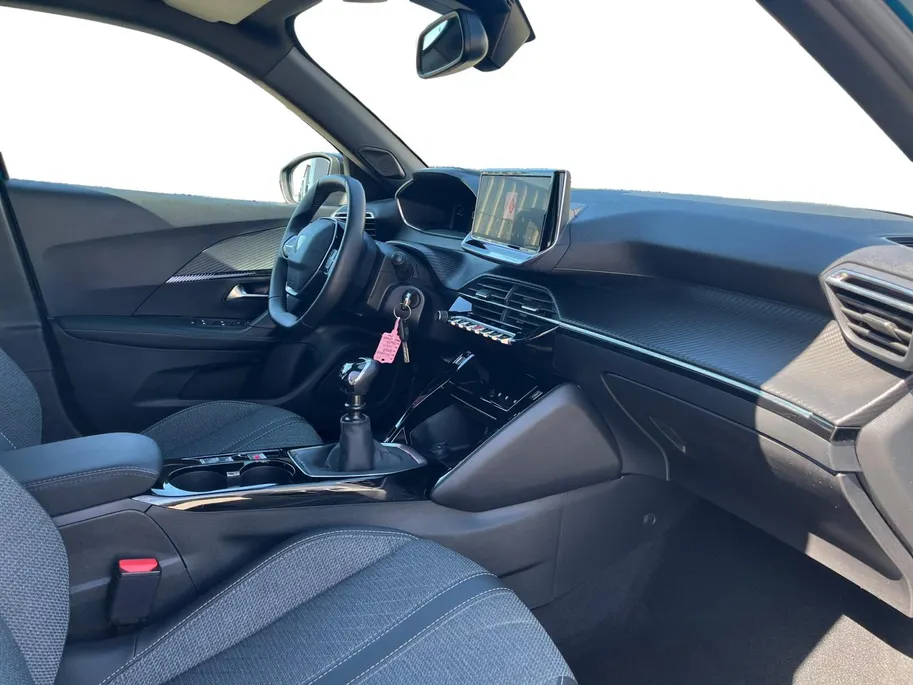 Peugeot 2008 1.2 PureTech 100 Allure | Digitale Cockpit | Apple Carplay en Android Auto | Cruise Control | Climate Control