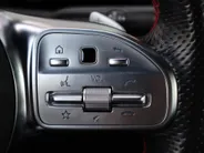 Mercedes-Benz CLA 200 Business Solution AMG