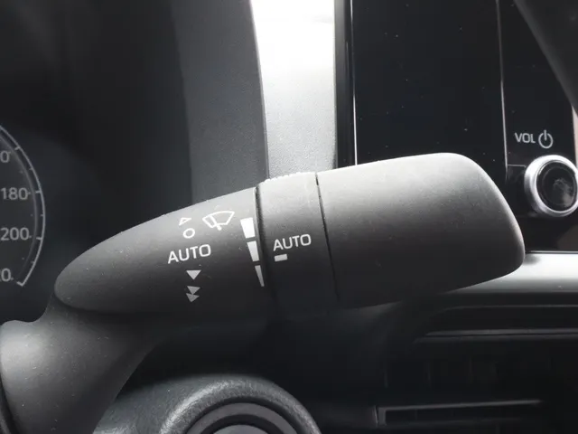 Toyota C-HR 1.8 Hybrid 140 Dynamic | Blindspot | Parkeersensoren V+A