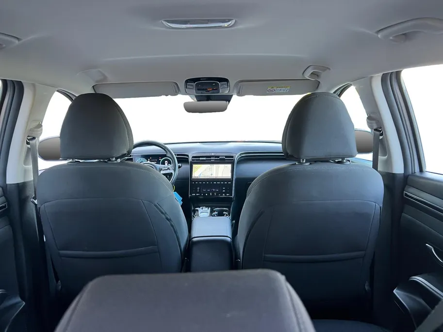 Hyundai Tucson 1.6 T-GDI PHEV Comfort 4WD 265PK | Navigatie | Apple Carplay & Android Auto | Achteruitrijcamera | Cruise control | Lichtmetalen velgen |