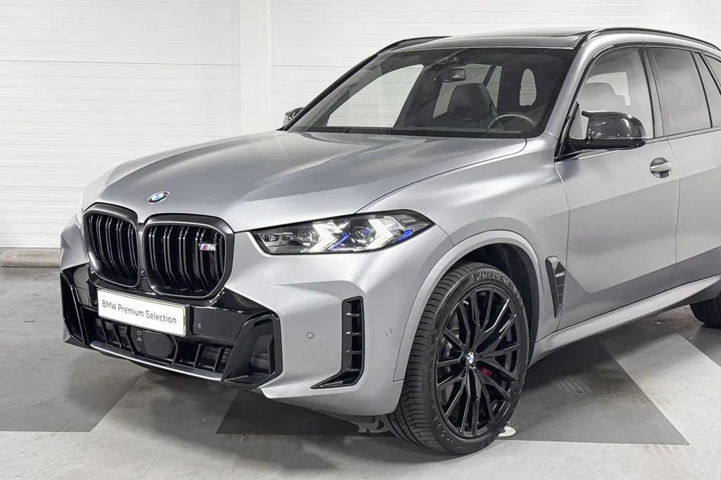 BMW X5 M60i xDrive