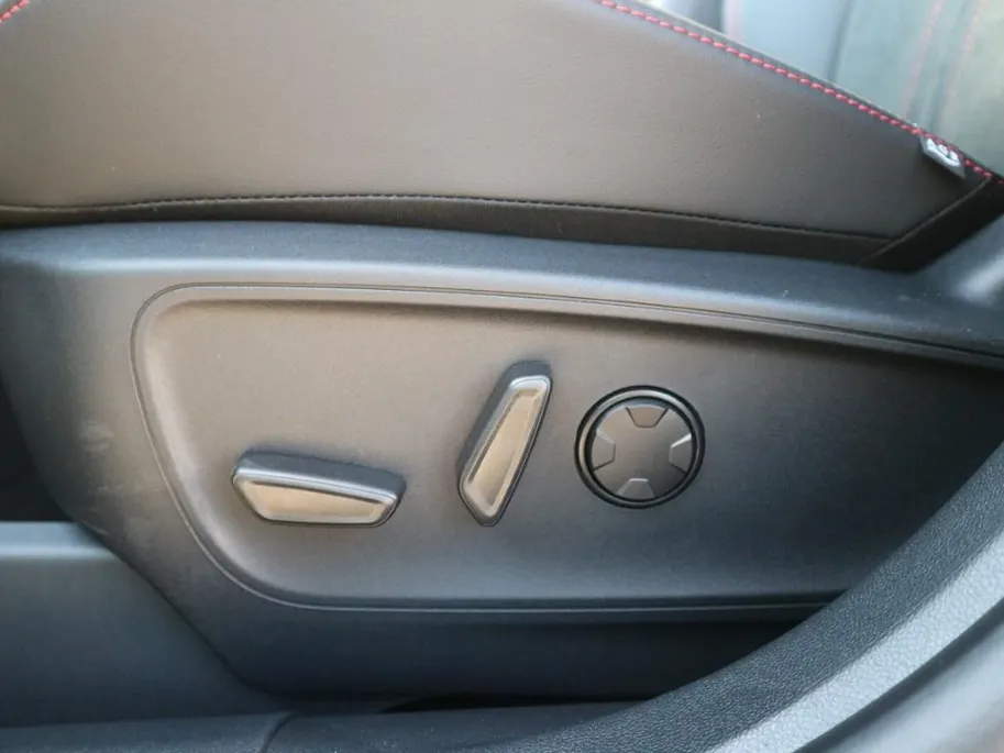 Ford Kuga 2.5 PHEV ST-Line X | WINTERPAKKET | ELEKTRISCHE TREKHAAK | AGR |