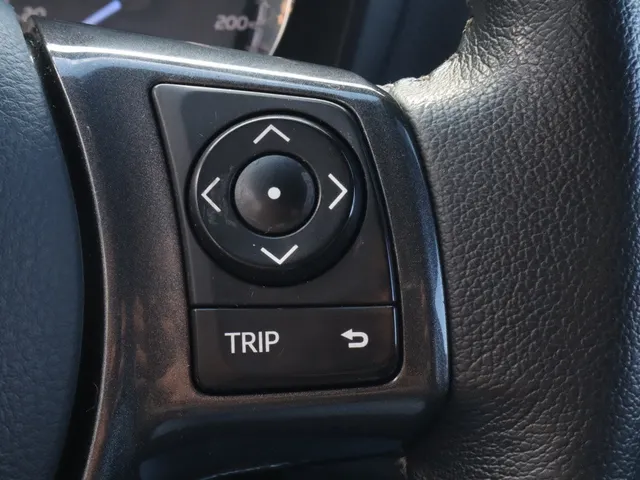 Toyota Yaris 1.5 Hybrid Y20 Exclusive Bi-tone Cruise | Camera |Navi
