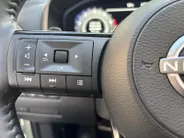 Nissan QASHQAI N-Connecta 158PK AUTOMAAT | Navigatie | Google Built-in | Adaptive Cruise Control | Climate Control | 360 camera | Parkeersensoren rondom | Lichtmetalen velgen | Panorama dak |