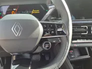 Renault 5 urban range techno 40 kWh NU MET 1.600,- VOORRAAD KORTING  | €800,- korting | Stoel/stuurverwarming | Carplay | ACC | Camera | PDC |