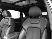 Audi e-tron 55 300kW/408PK S Line 95Kwh · SOH 94,6% · Panoramadak · Leder/Alcantara · 360°Camera + Parkeersensoren · Stoelverwarming ·