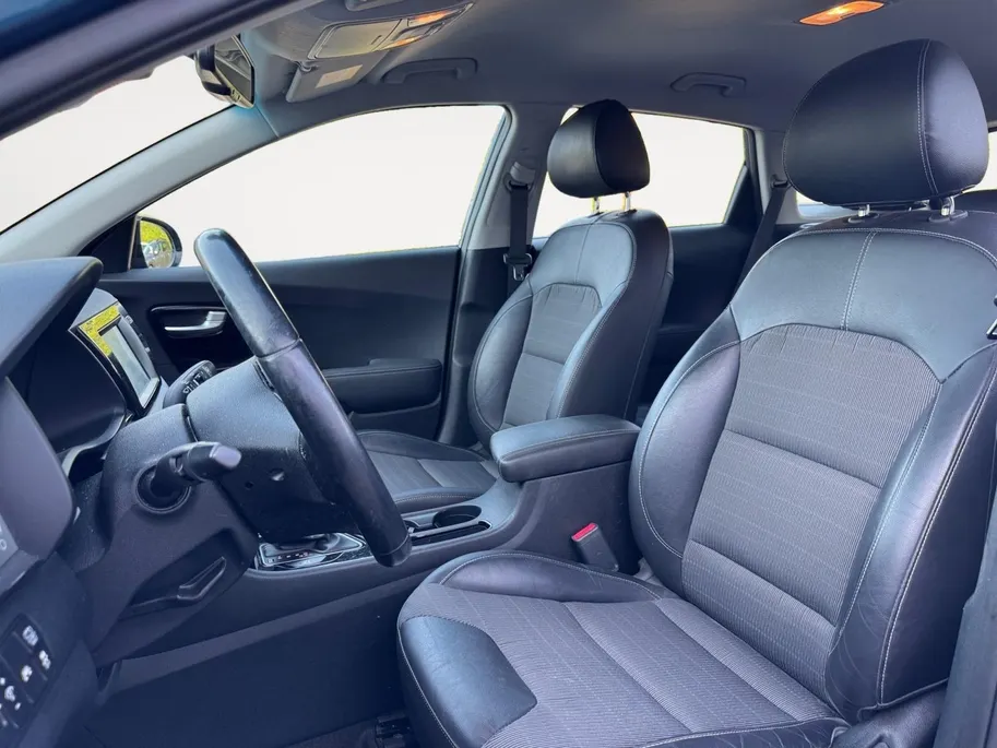 Kia Niro 1.6 GDi Hybrid DynamicLine | Navigatie | Climate control | Cruise control | Trekhaak