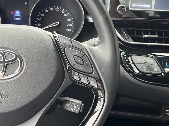 Toyota C-HR 2.0 Hybrid Dynamic
