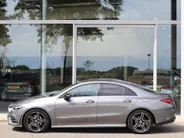 Mercedes-Benz CLA 180 Business Solution AMG l Keyless l Achteruitrijcamera l Stoelverwarming l Ambiente lichtpakket