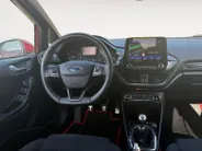 Ford Fiesta 1.0 EcoBoost ST-Line |Voorruitverwarming| Navigatie| Achterspoiler| 12 maanden Bovag garantie}