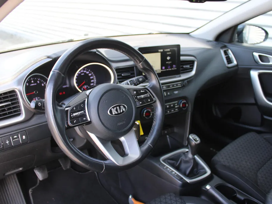 Kia Ceed 1.0 T-GDi DynamicLine | Navi | 16' LM | Airco | Cruise | PDC | Camera | Dealeronderhouden |
