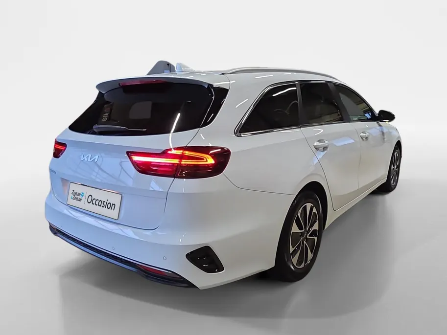 Kia Ceed Sportswagon 1.0 T-GDi Design Edition | Dodehoek Detectie | JBL | Cruise Control Adaptief | Carplay | Camera |