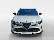 Alfa Romeo Junior Elettrica 54 kWh | 1e Eigenaar | 96% SOH | Park assist | Climate Control |Adapt. Cruise control | Apple Carplay & Android auto | Fabrieksgarantie! |