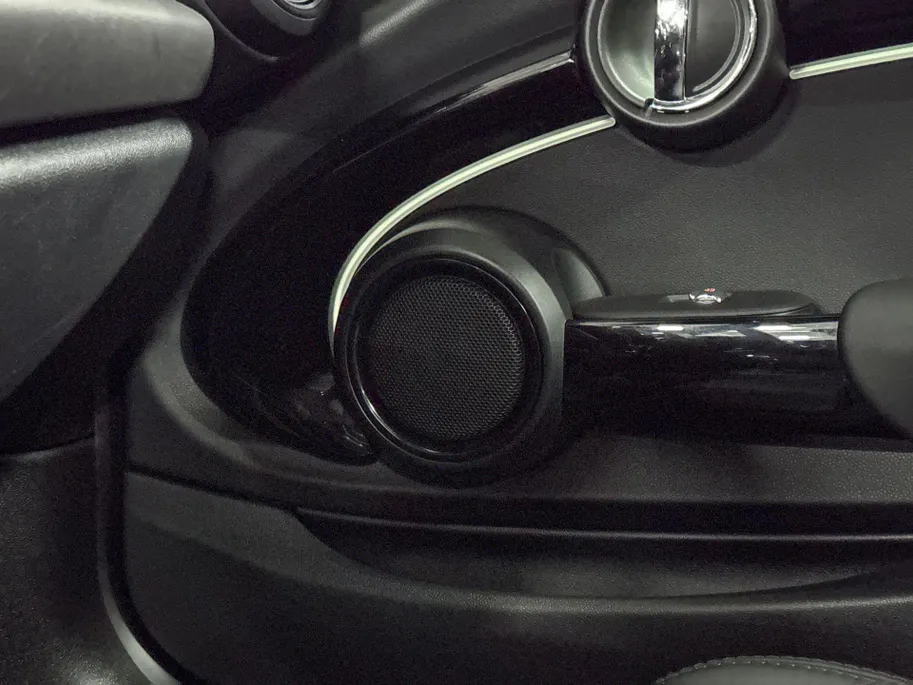MINI Cooper 3-deurs Electric MINI Yours